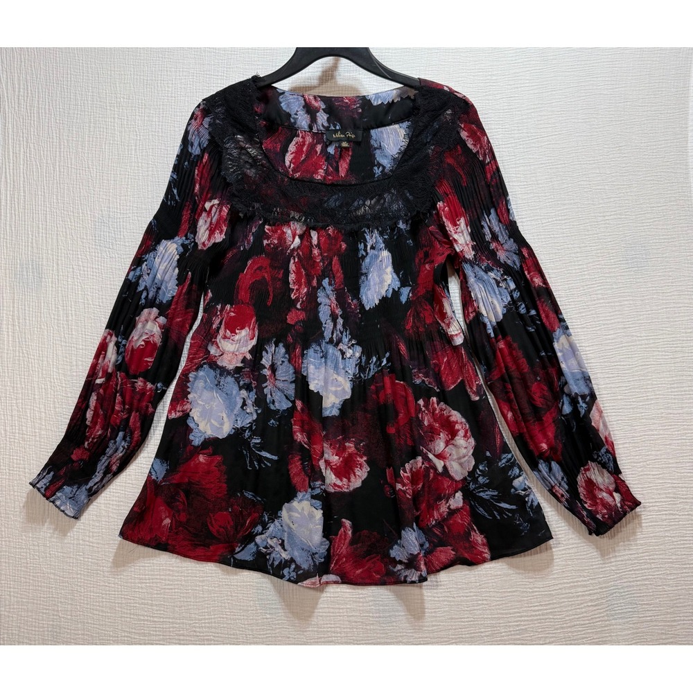 Melissa Paige Floral Blouse Womens Small Black Red Blue Lace Trim Pleated Gothic